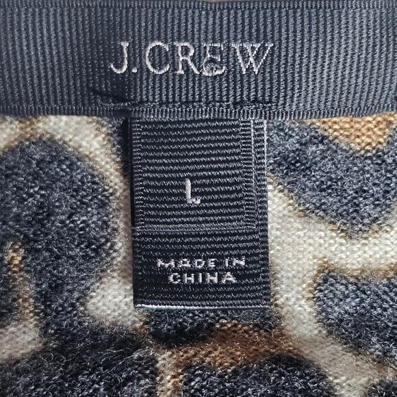 J. Crew 100% Merino Wool Crewneck Pullover Sweater Leopard Print Women's Small - Picture 5 of 10